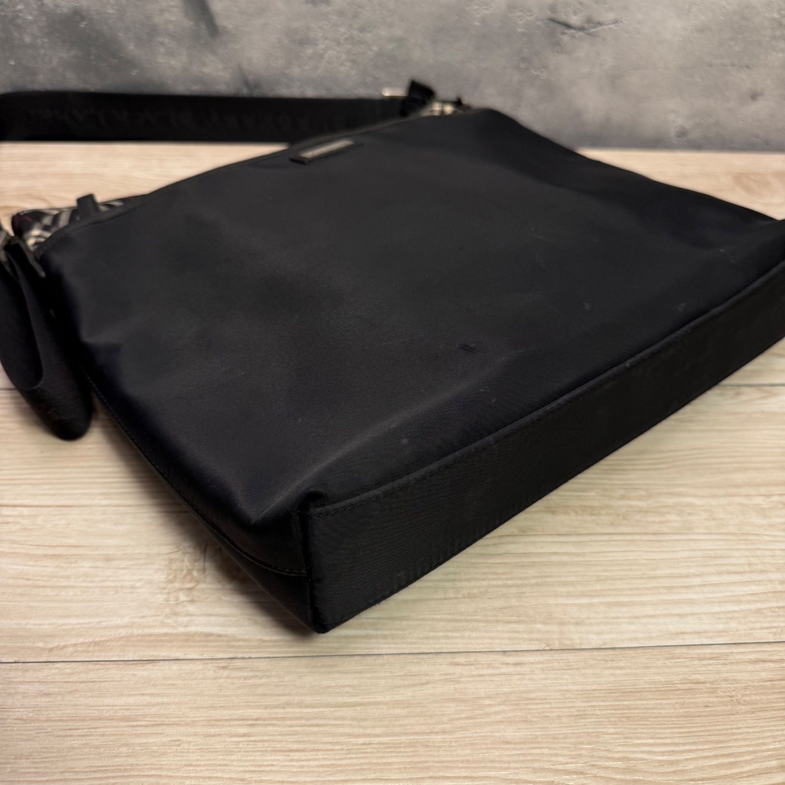 ✨BURBERRY BLACK LABEL バーバリーブラックレーベル ショルダーバッグ