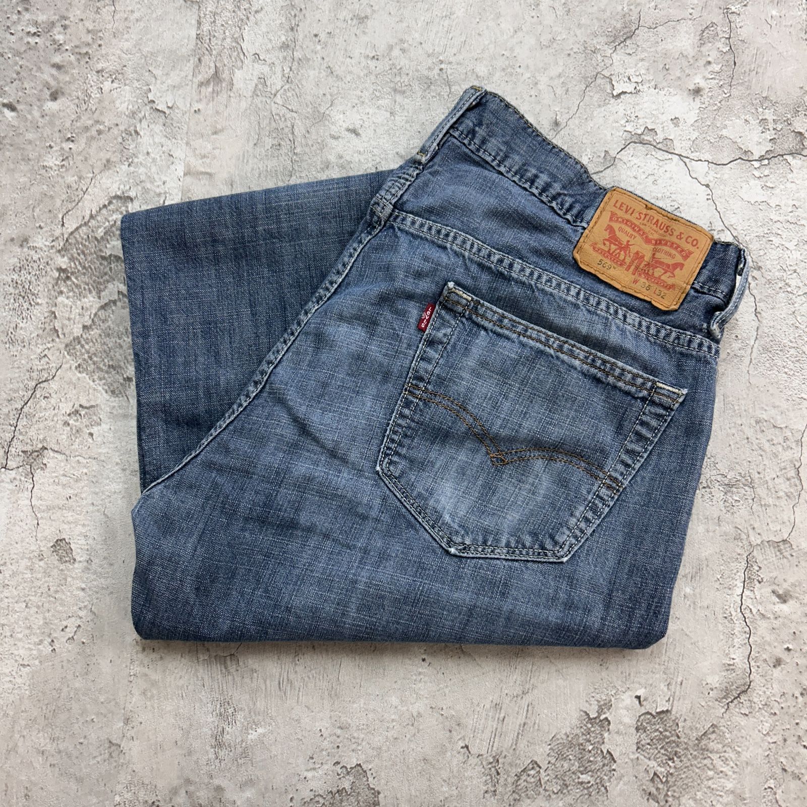 Levi's リーバイス 569 デニムパンツ 古着 インディゴブルー W37 L30