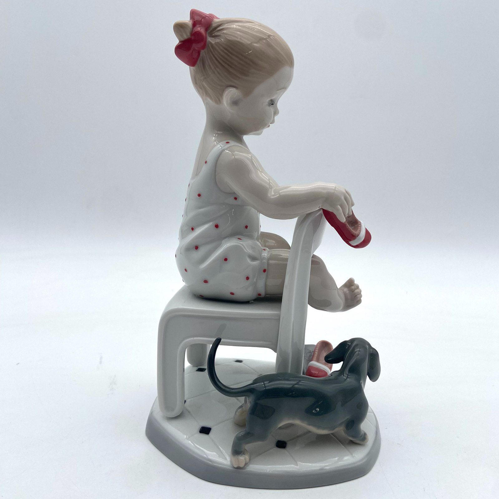 リアドロ 隠しちゃだめよ(ミニチュアダックスフント) 8524 - メルカリ