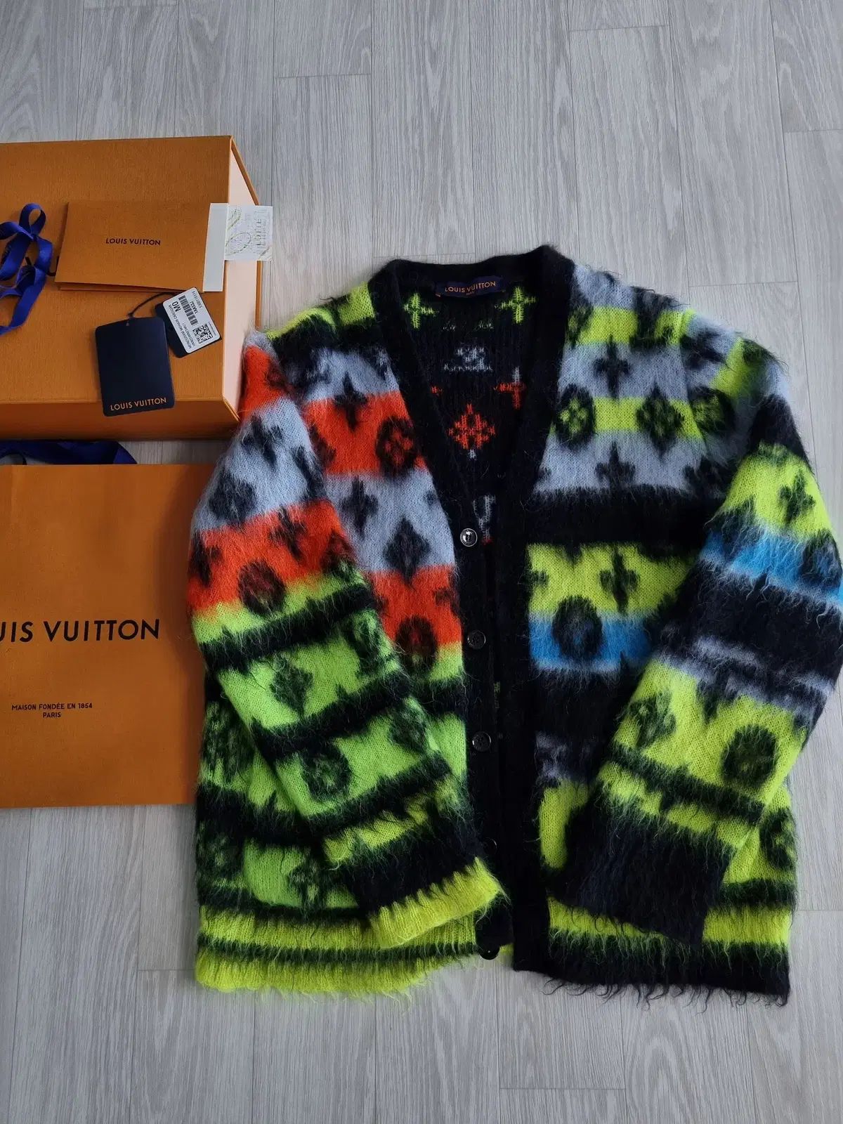 百貨店購入 ルイヴィトン モヘア ウール ニット カーディガン mサイズ