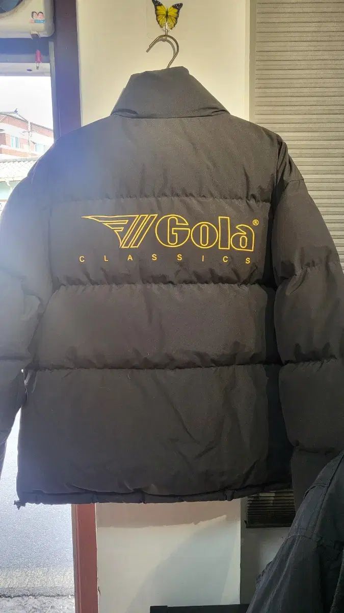 Gola ゴーラ ブラック リバーシブル ダウン アウター