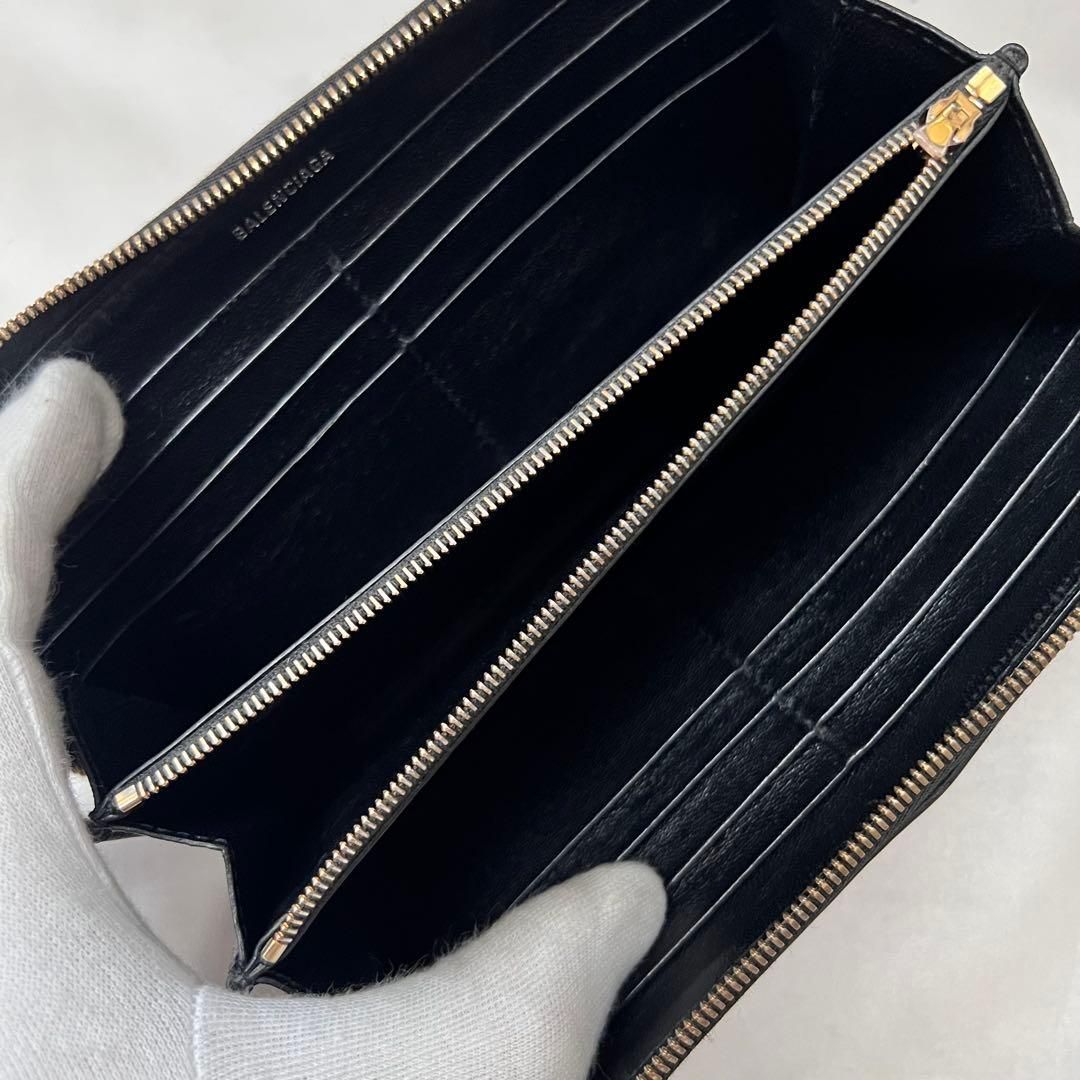  バレンシアガ ラウンドジップ長財布 白ロゴ×ブラックレザー シボ革 長財布 小物