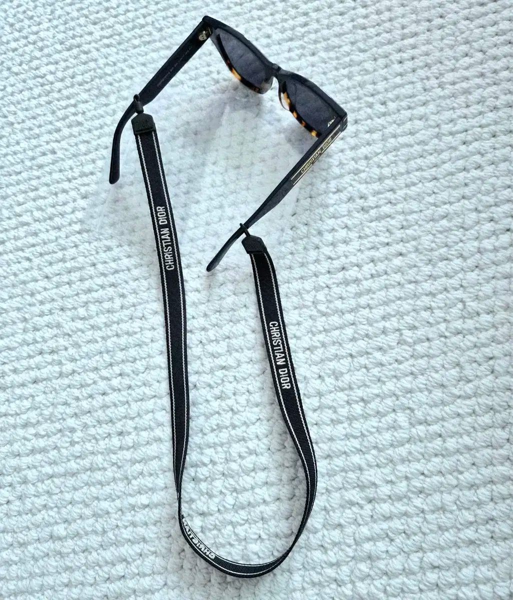  ディオール サングラス メガネ ストラップ サングラス 小物