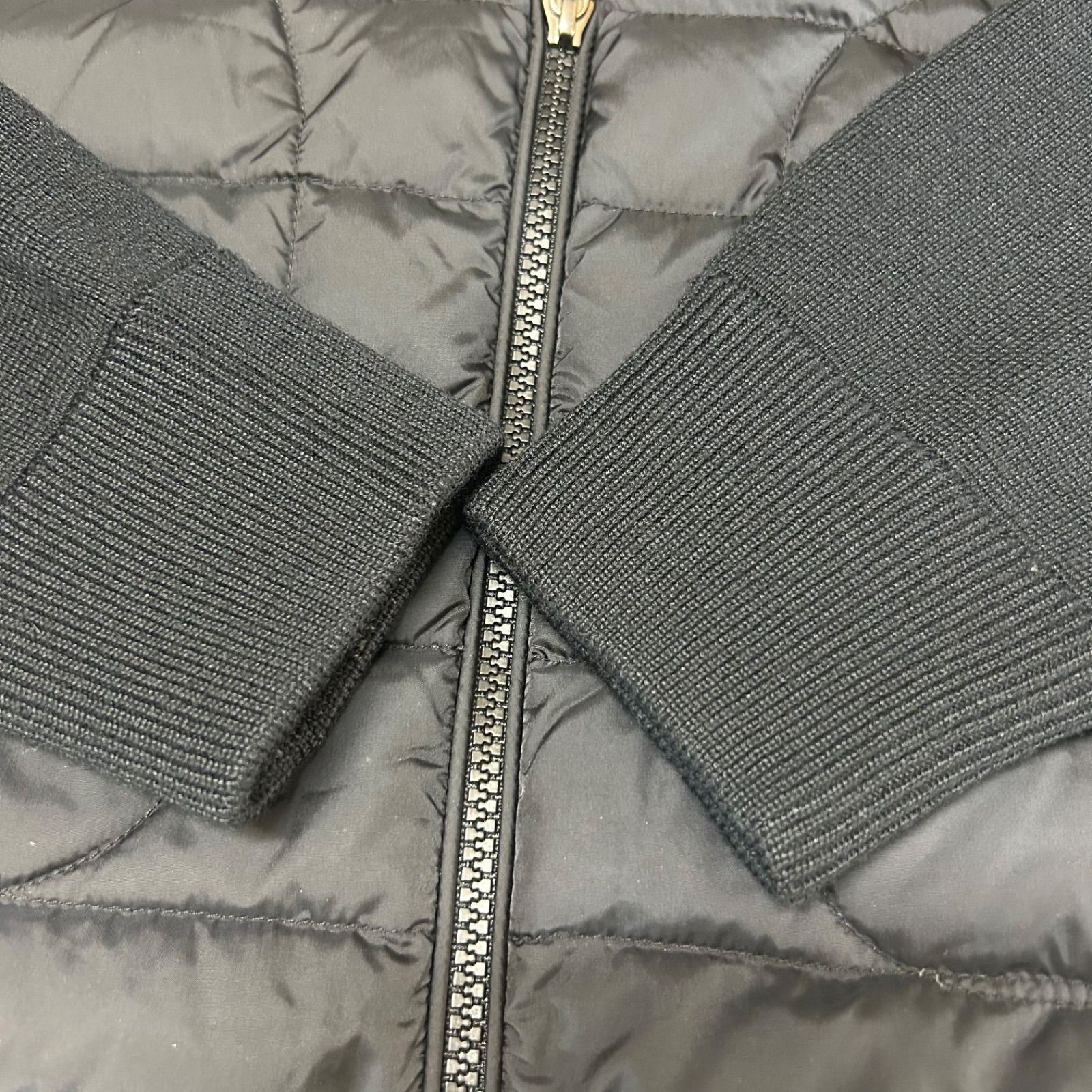 美品】 MONCLER モンクレールハイブリッドダウンジャケットニット黒M