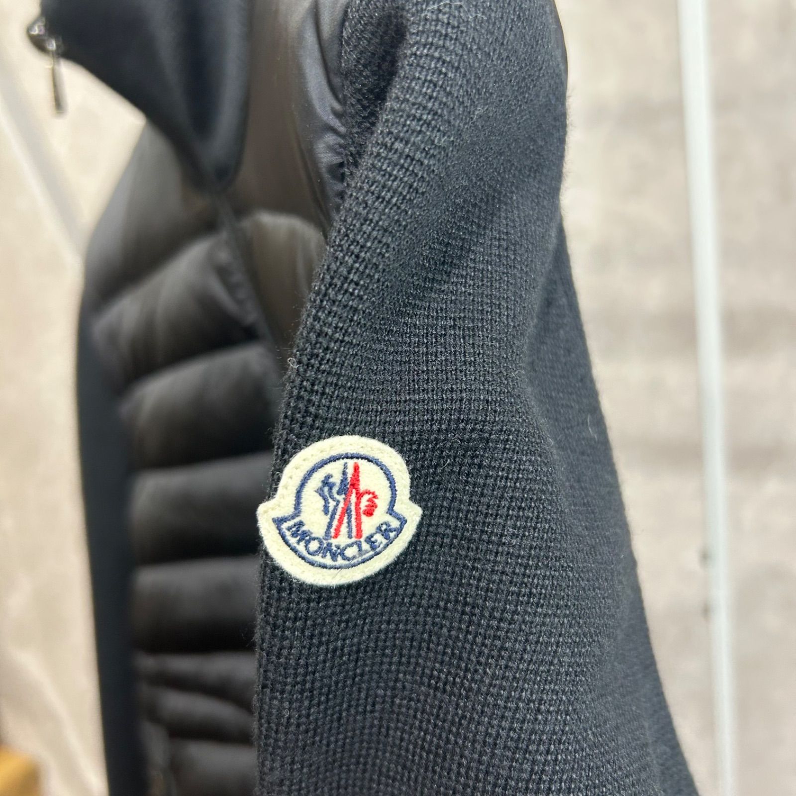 美品】 MONCLER モンクレールハイブリッドダウンジャケットニット黒M
