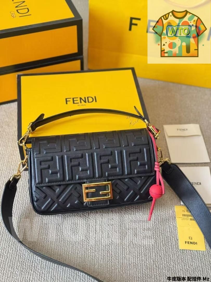 FENDI フェンディ ショルダーバッグ-WTO輸入-SFK65