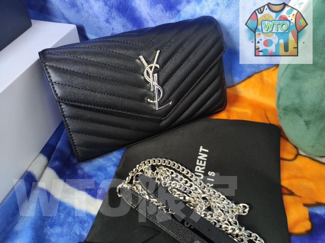 美しい黒のショルダーバッグです WTO輸入 DGO 02