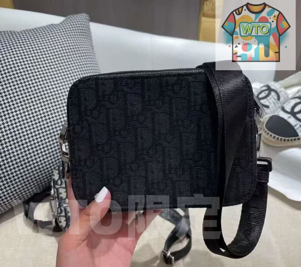 Dior ブラック ショルダーバッグ-WTO輸入-VWK 08