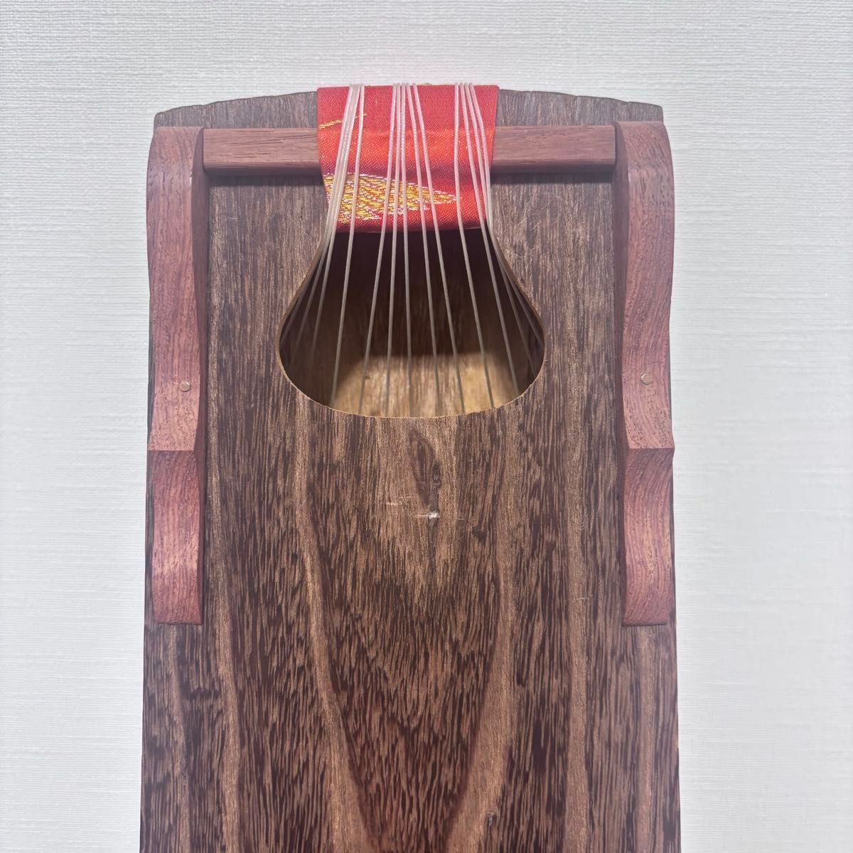 【美品】琴 13弦 和楽器 駅南やまご質店オンラインショップ / 琴 和楽器 蒔絵 13弦 布カバー