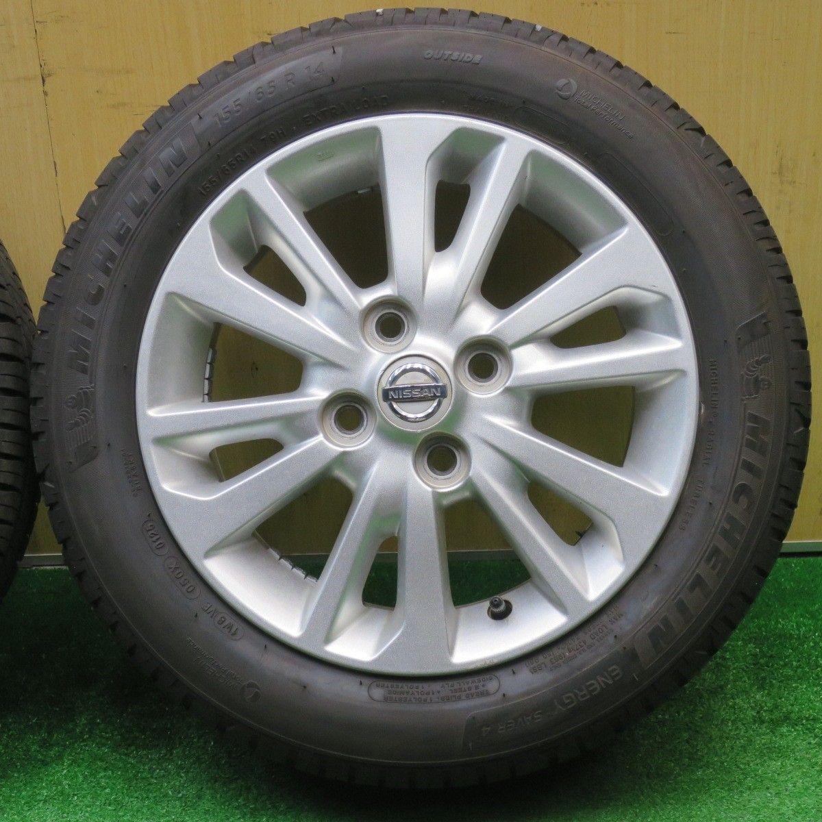  バリ溝 25年 8 5分 日産 デイズ ルークス 155 65 R 14 ミシュラン エナジーセイバー4 14インチ PCD 100 4 H ノ 14インチ タイヤ ホイールセット