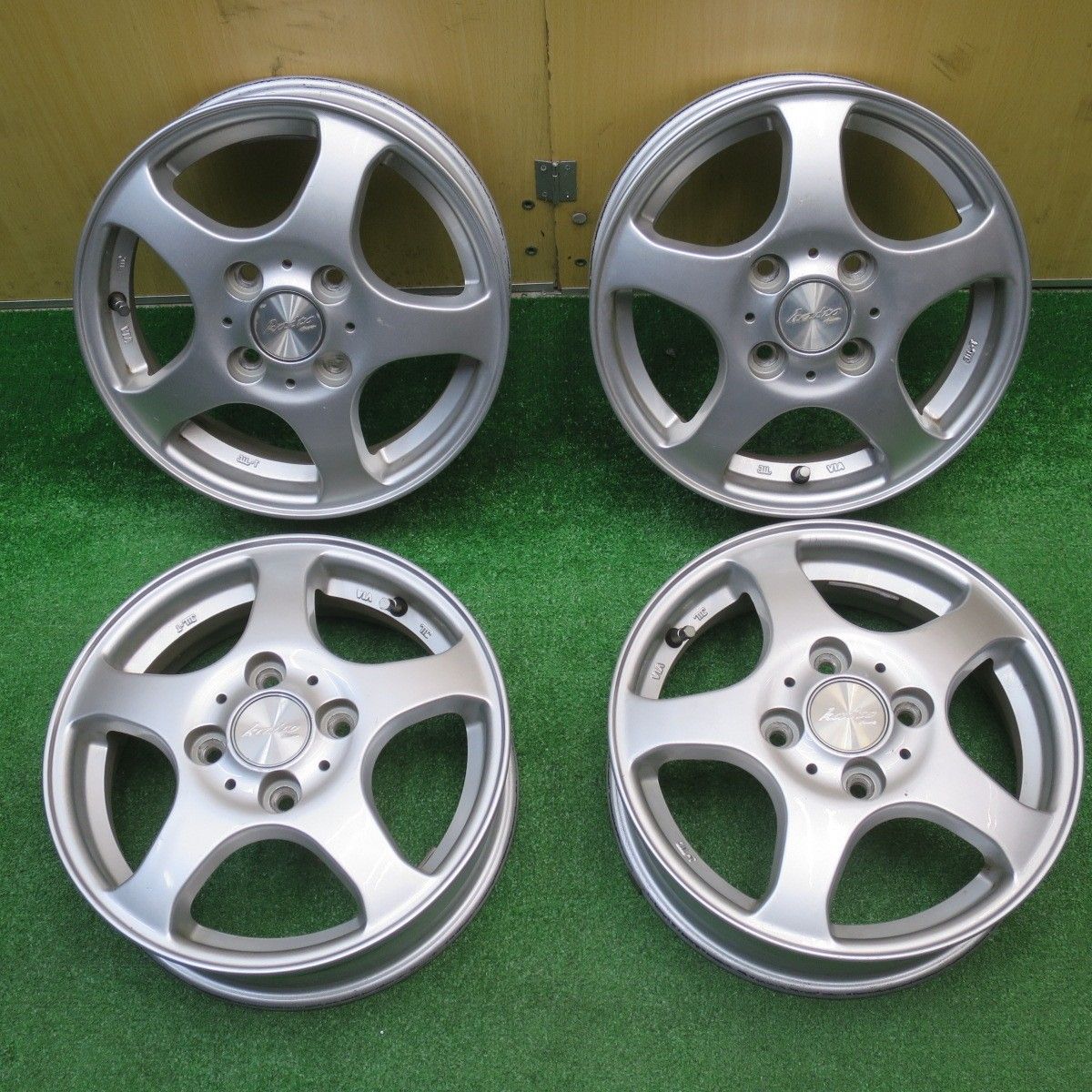 4本価格 Kaito two カイト ツー 13インチ 社外 アルミ ホイール 13 4 00 B PCD 100 H ホ