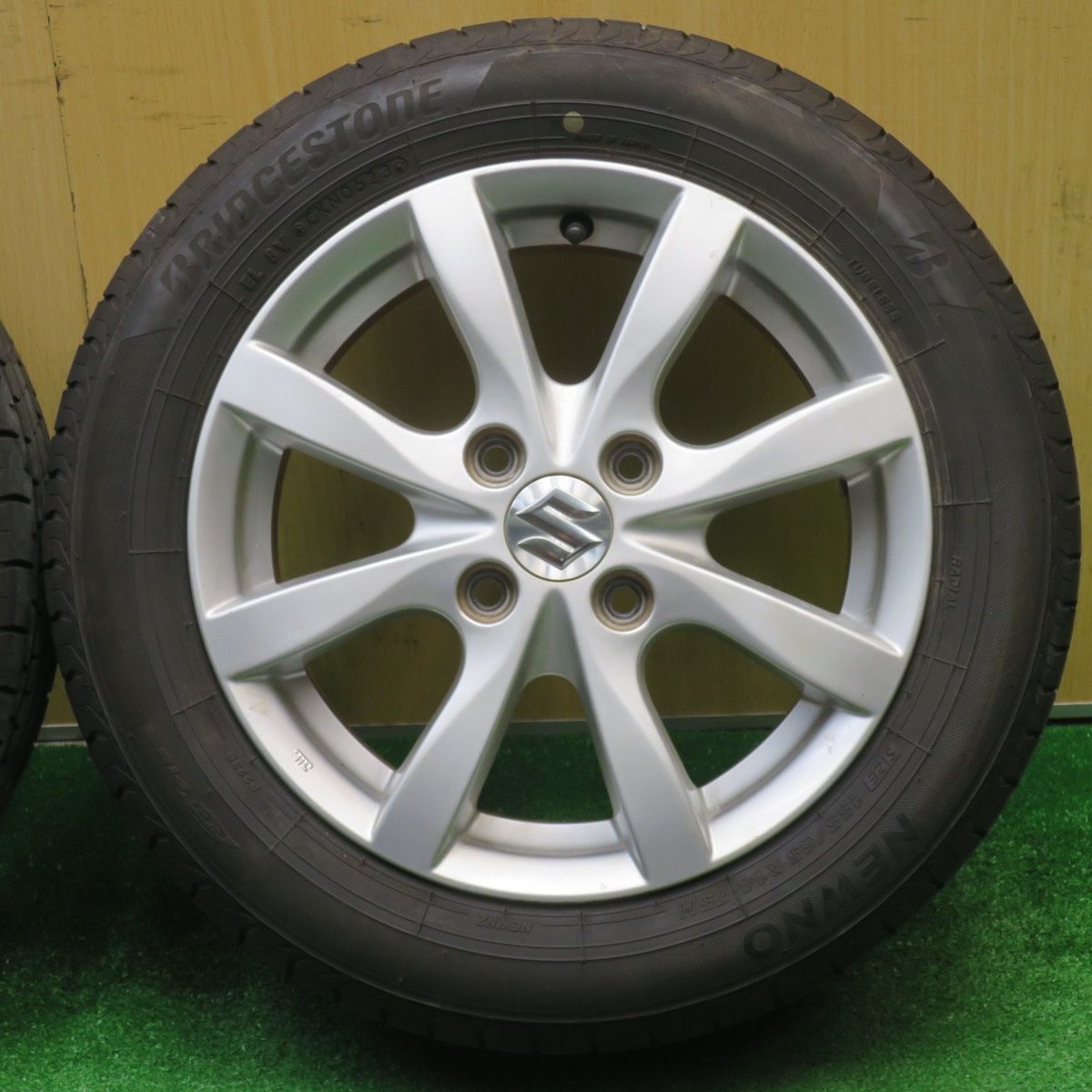  4本価格 23年 スズキ ワゴンR スペーシア アルト 等 155 65 R 14 ブリヂストン NEWNO 14インチ PCD 100 4 H ノ 14インチ タイヤ ホイールセット