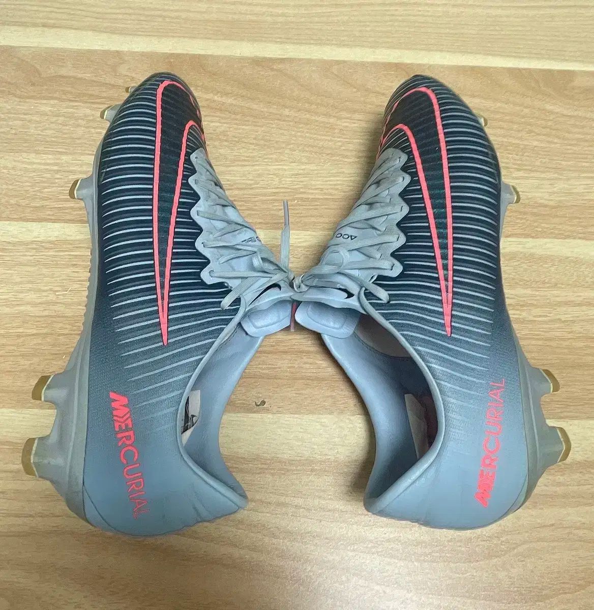 マーキュリアル