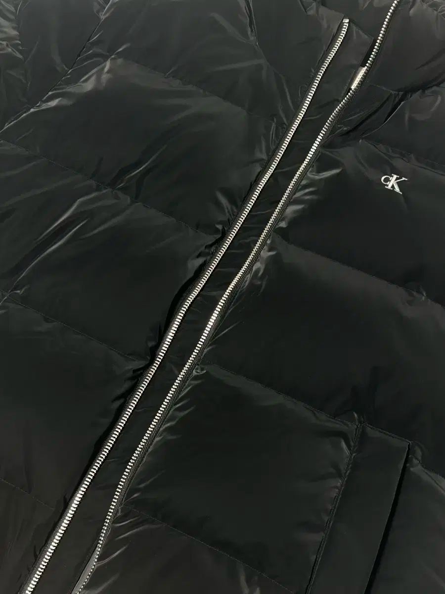 カルバン クライン ブラック ダウン アウター L