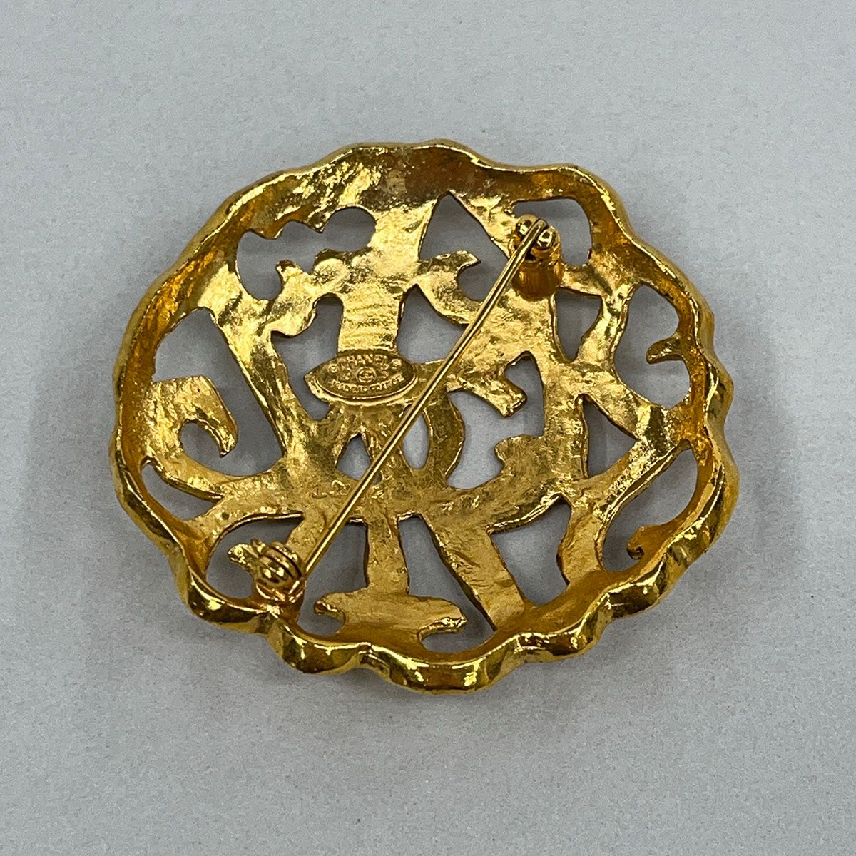 CHANEL シャネル ココマーク ラウンド ビンテージ ブローチ レディース メタル ゴールド