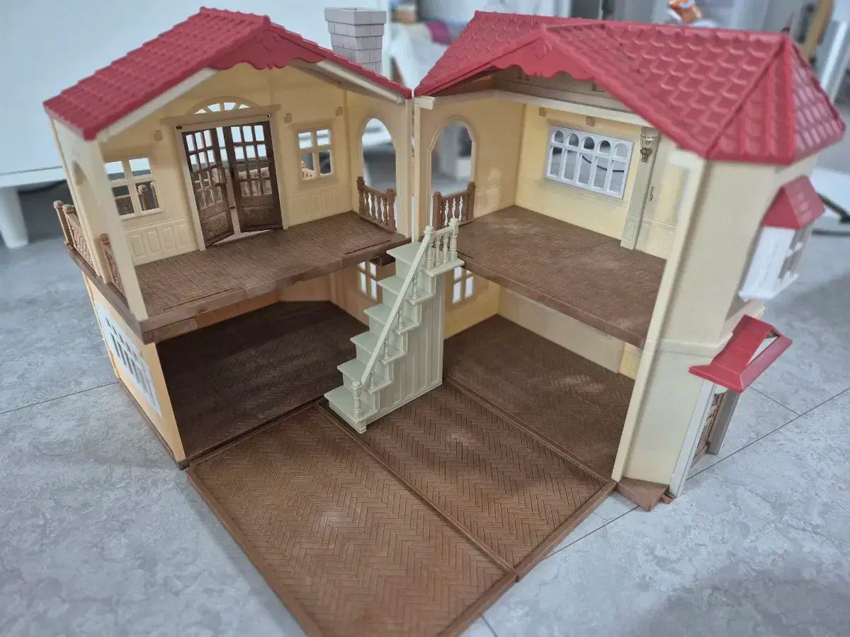 シルバニアファミリー 明かりの灯る大きなお家と基本のお家 構成 ジップが2軒です