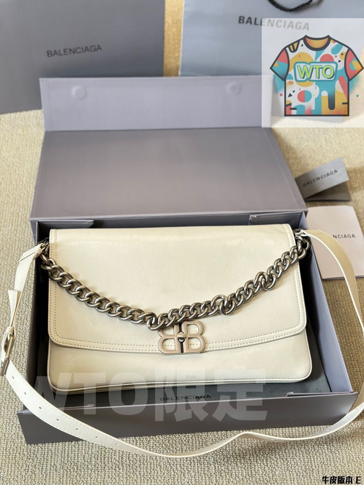 チューリッヒ家 ハンドバッグ リュック 財布 手首バッグ ショルダーバッグ