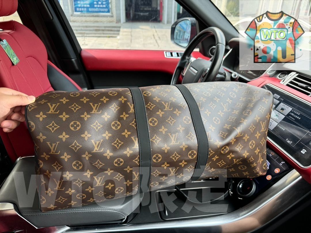 キャリーバッグ