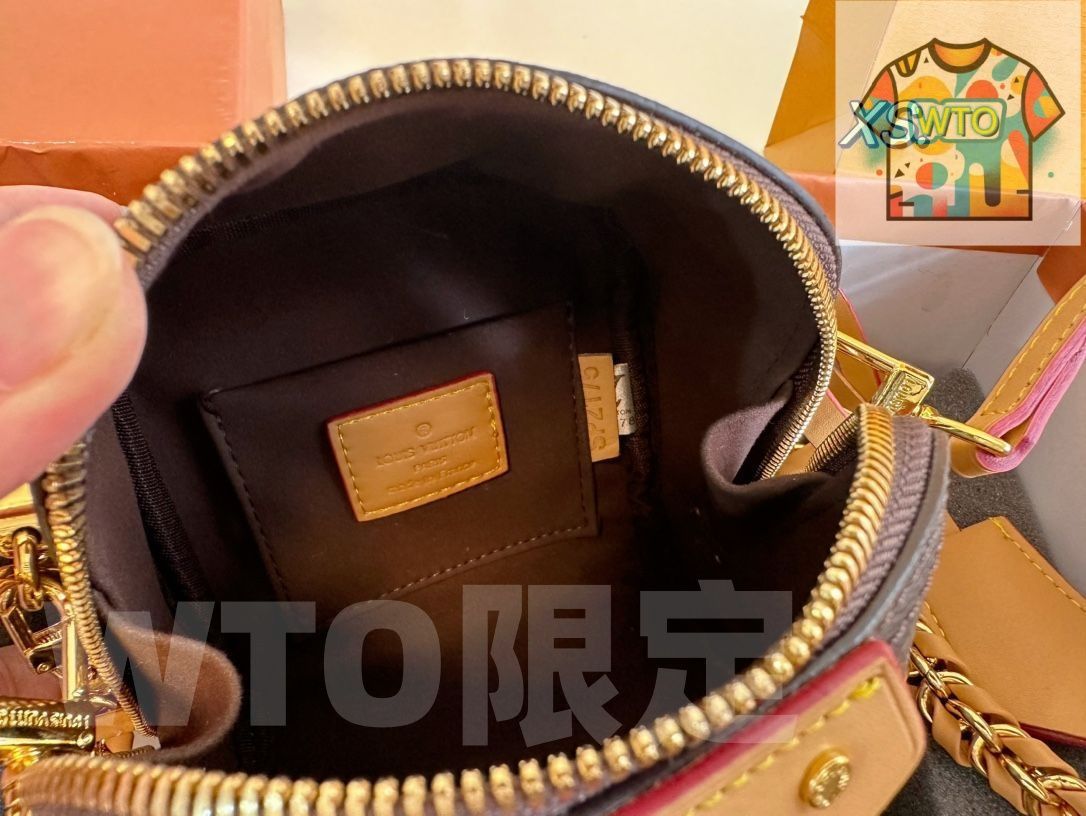 小銭入れ 手首バッグ