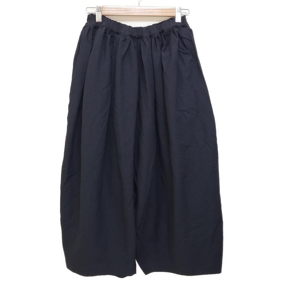 COMMEdesGARCONS COMMEdesGARCONS コムデギャルソンコムデギャルソン パンツ サイズXS レディース - 黒 フルレングス