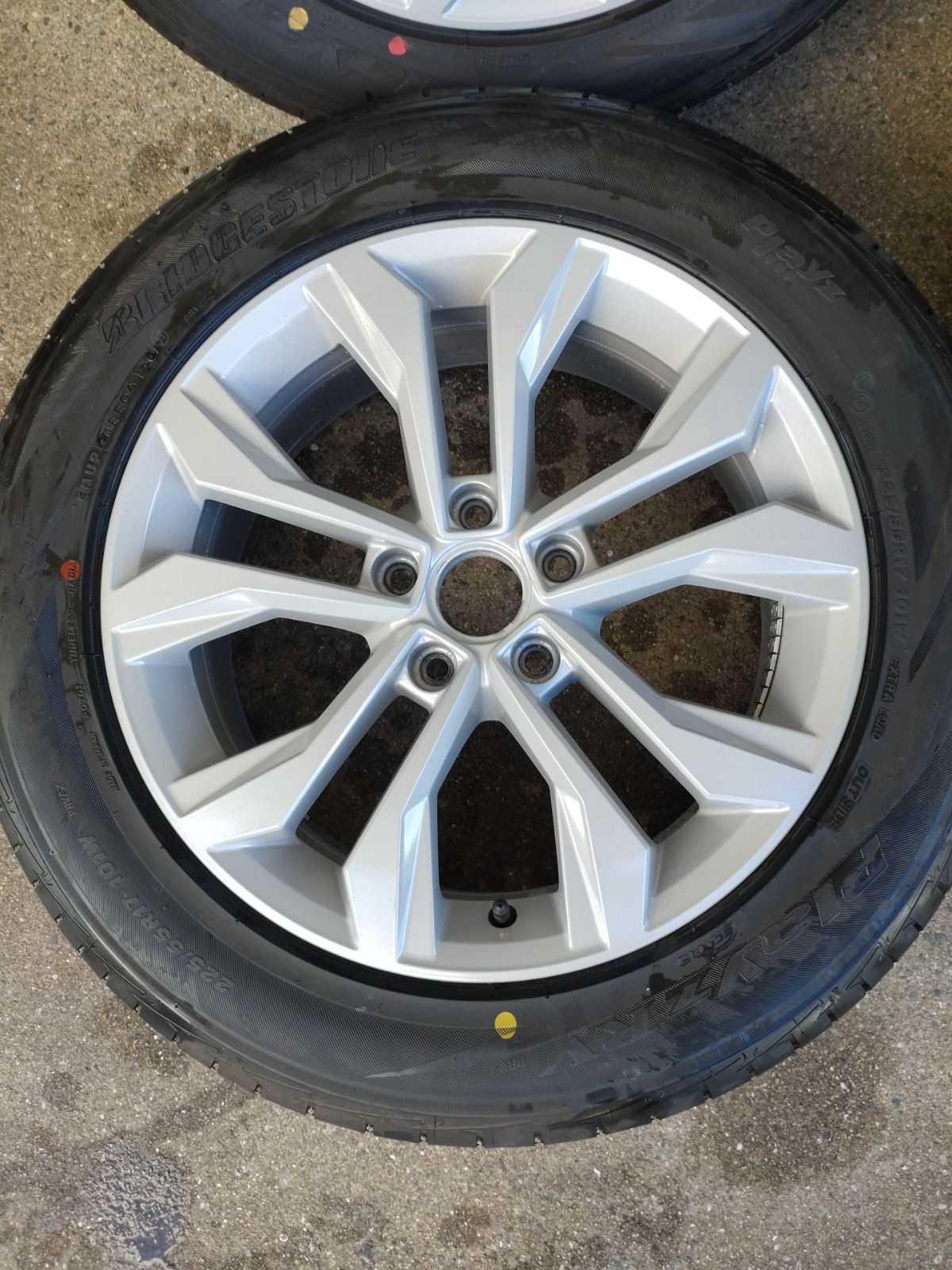 VW フォルクスワーゲン パサート ヴァリアント ホイール 112 5 H 17インチ 7 J 40＆ ブリヂストン PlayZ RV 225 55 R 17 4本