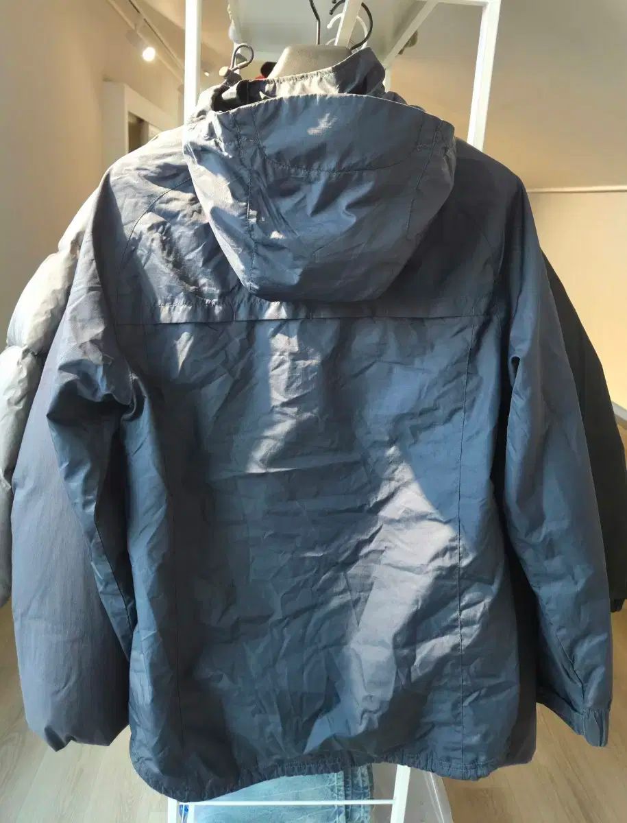 FCバルセロナ ウィンドブレーカー