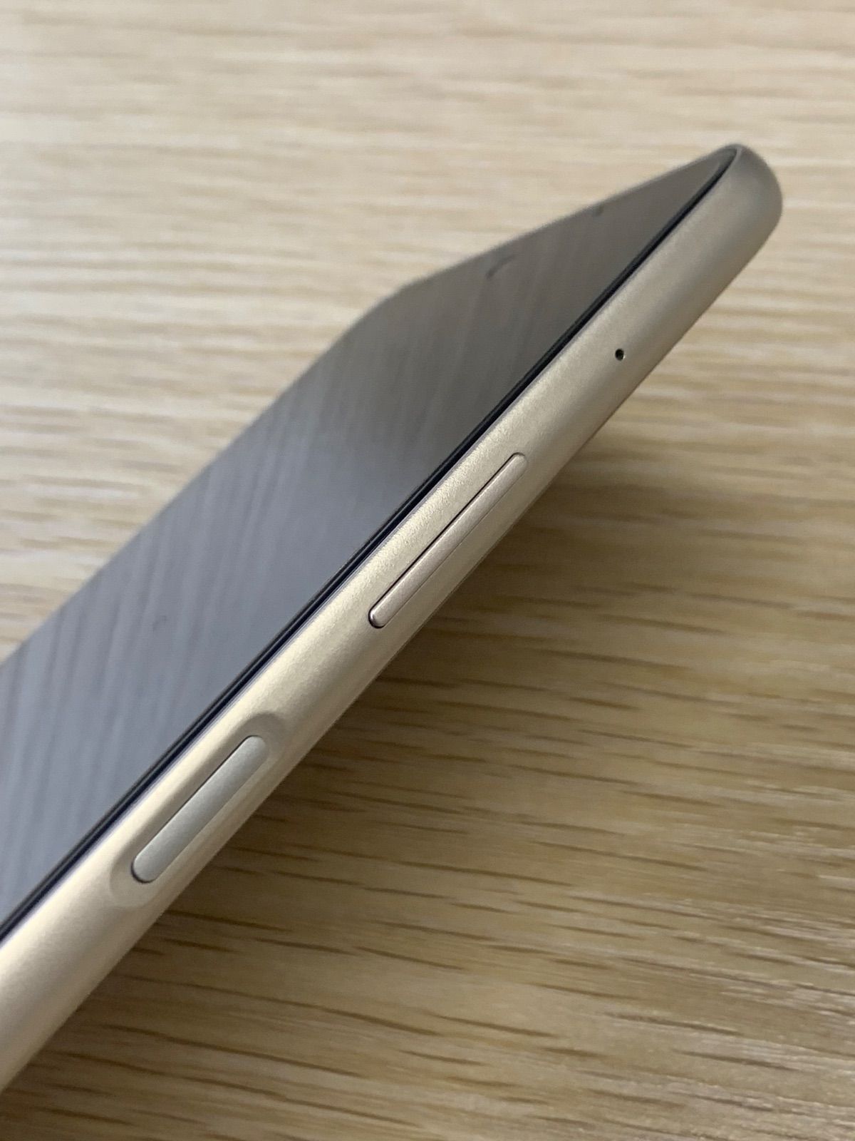 ★ドコモ arrows We2 Plus★数回使用美品★シャンパン★F-51E★ arrows大好き！』 FCNT arrows We2 Plus F-51E docomo [シャンパン