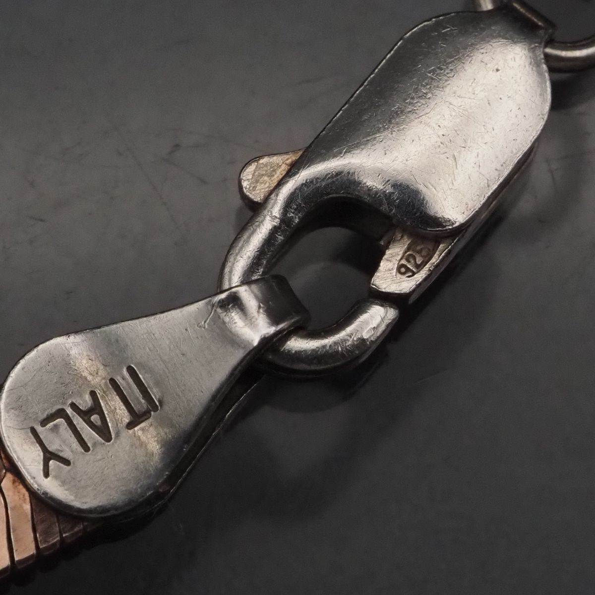 H565 ヴィンテージ 925 ITALY刻印 ブレスレット ヘリンボーンチェーン