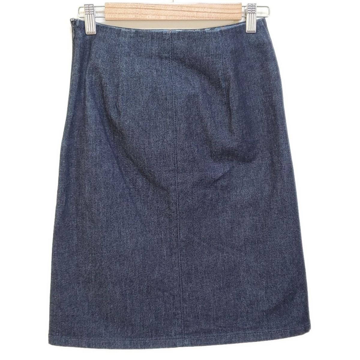 【未着用】BURBERRY　濃紺　ひざ丈タイトスカート サイズ38 Burberry Blue Label(バーバリーブルーレーベル) スカート サイズ38 M