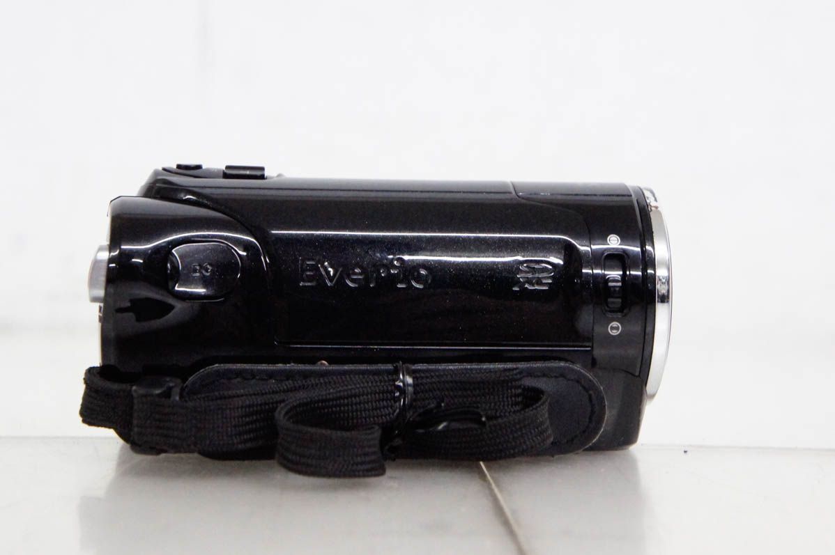 Victorビクター ハイビジョンメモリームービー