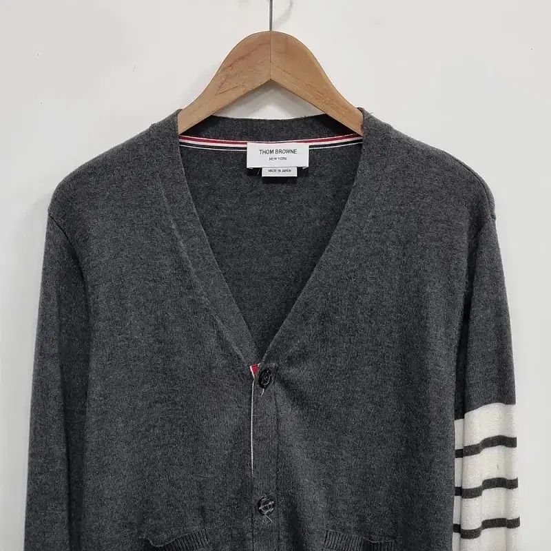 希少サイズ トムブラウン Thom Browne カシミヤ100 カーディガン 希少サイズ トムブラウン Thom Browne カシミヤ100 カーディガン 希少