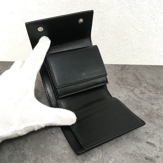 三つ折り財布 スモール