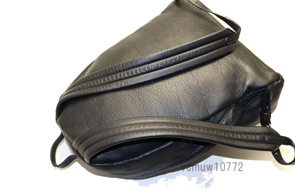  美 エブリデイバックパック レザー リュックサック バレンシアガ 1030 tx 972-7 K リュック バックパック バッグ