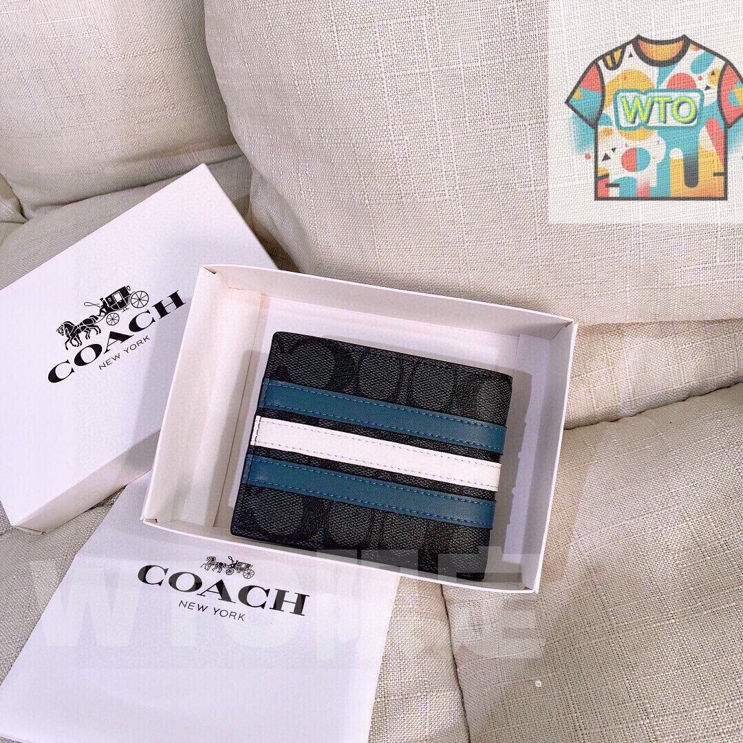 今日 COACH コーチ 短財布 在庫 価格