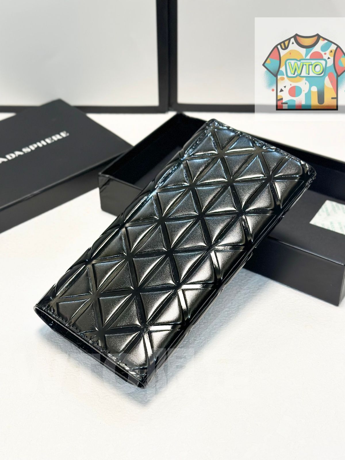  今日 PRADA プラダ ブラック ツーフォール ウォレット 在庫 価格 ハンドバッグ バッグ