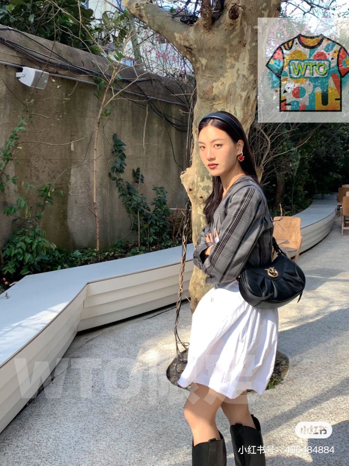 今日 PINKO バイクバッグ スワロウバッグ 在庫 価格