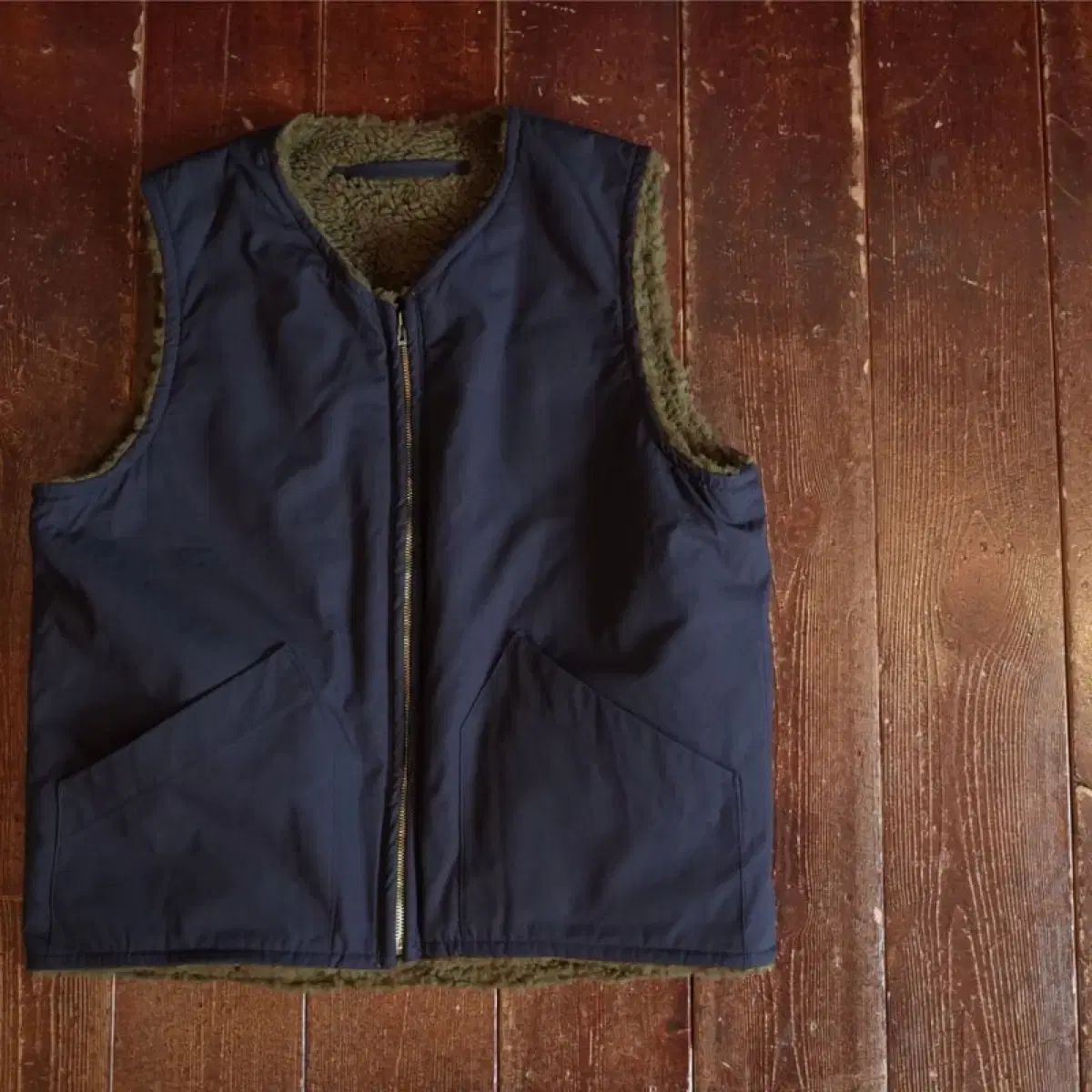 48 ナイジェル ケーボン リー リバーシブル デッキ ベスト