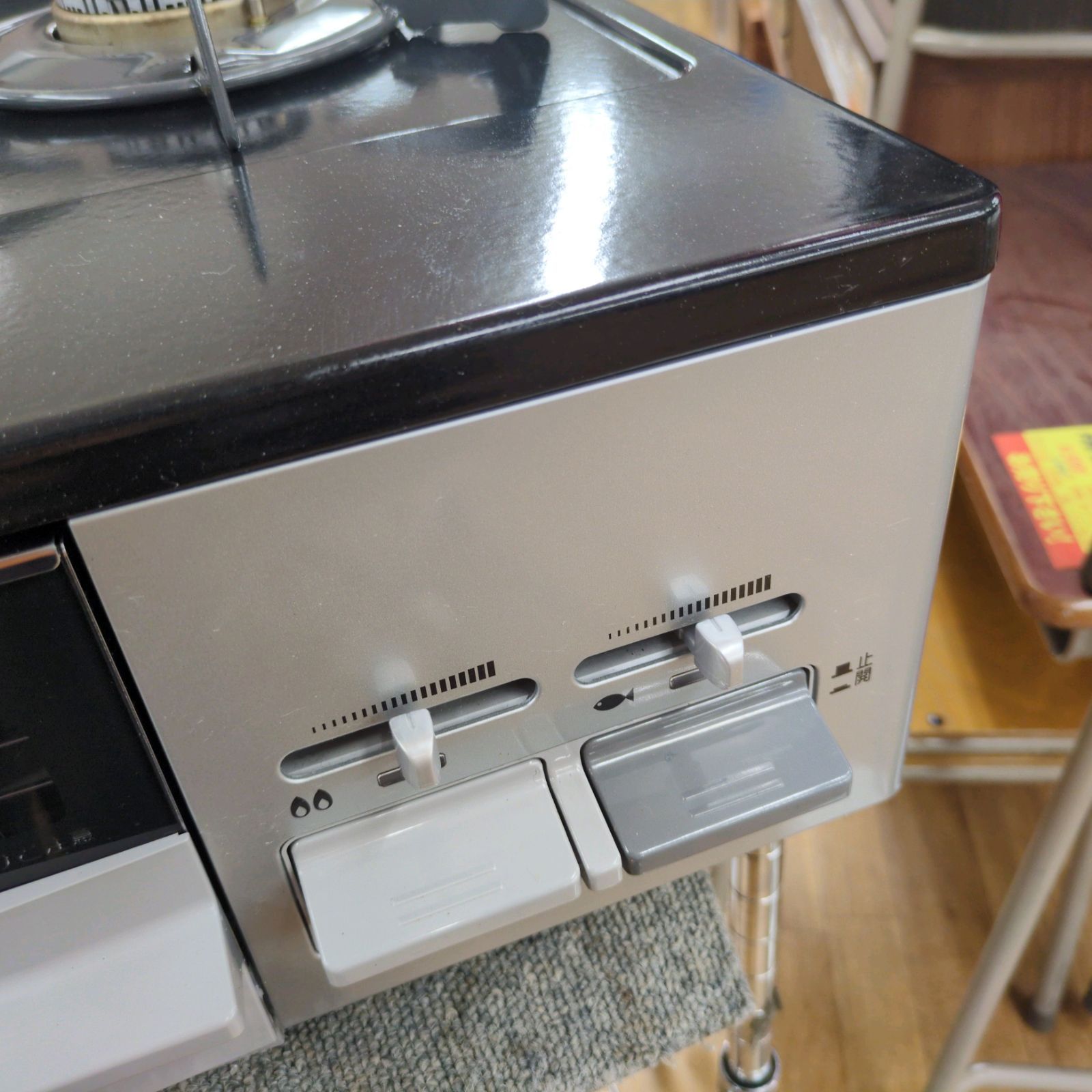 J516 ☆多少の使用感有り☆2020年製☆ノーリツ☆LPガスコンロ☆水無し