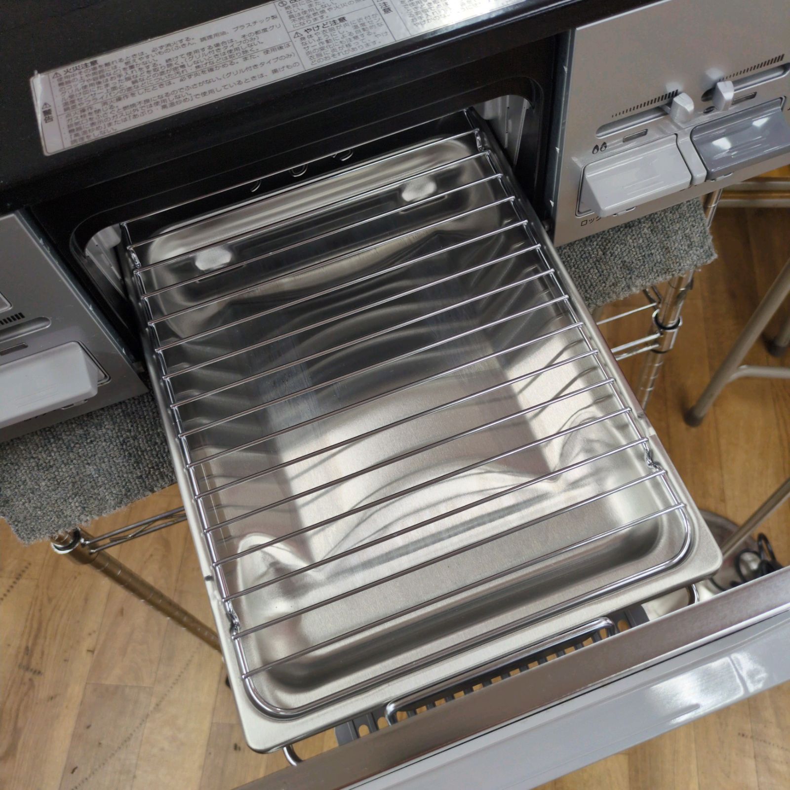 J516 ☆多少の使用感有り☆2020年製☆ノーリツ☆LPガスコンロ☆水無し