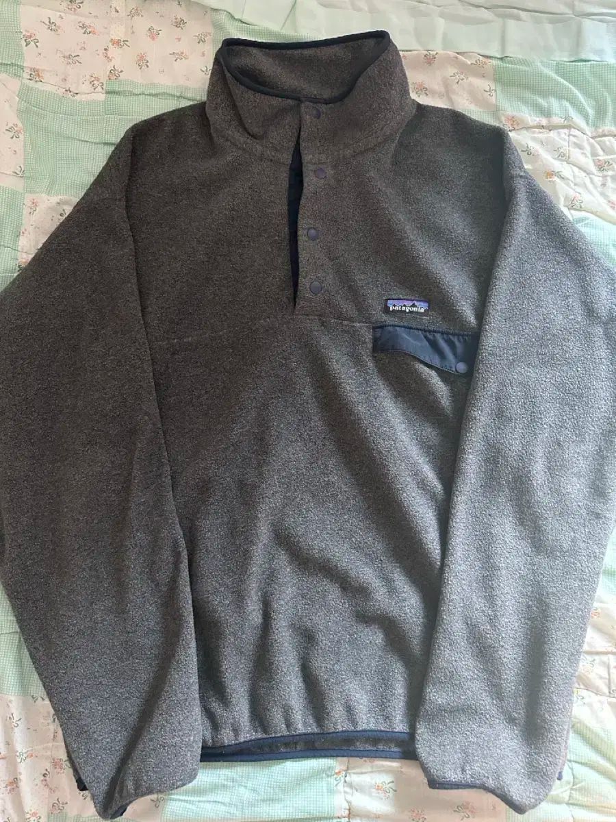 パタゴニア Synchilla シンチラ ライトウェイト ニッケル ネイビー Lサイズ