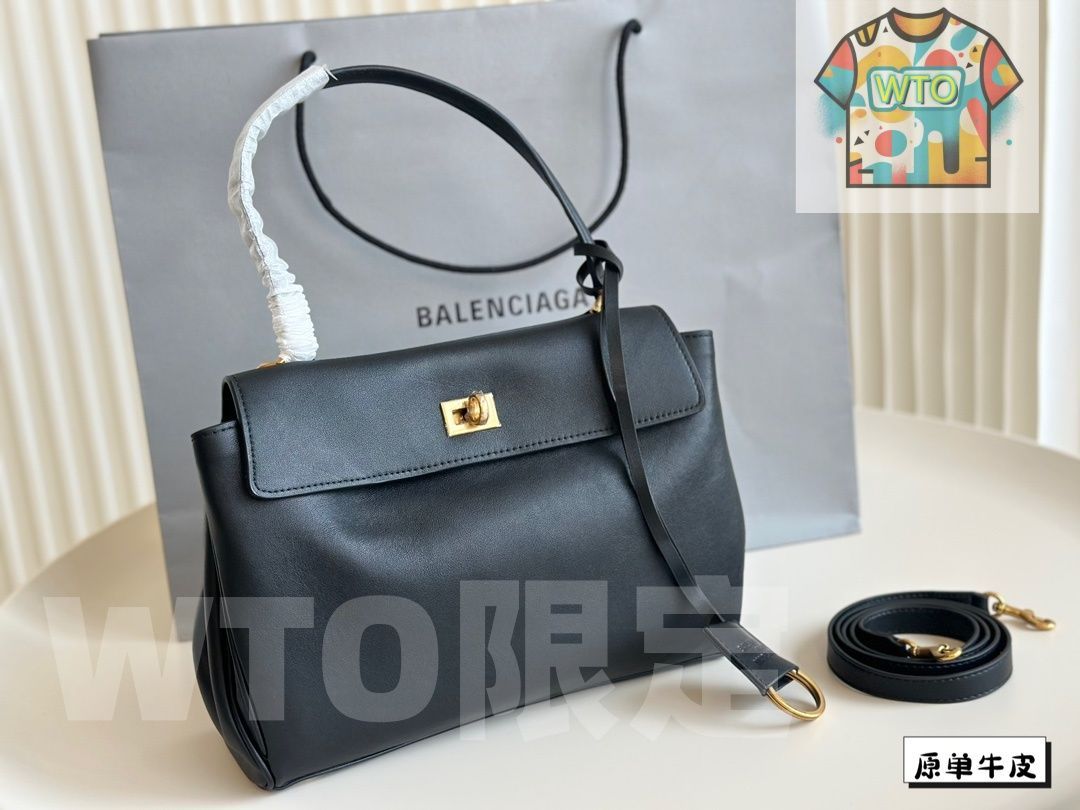 今日 エルメス Rodeo レザーバッグの落ち着いたエレガントなスタイル