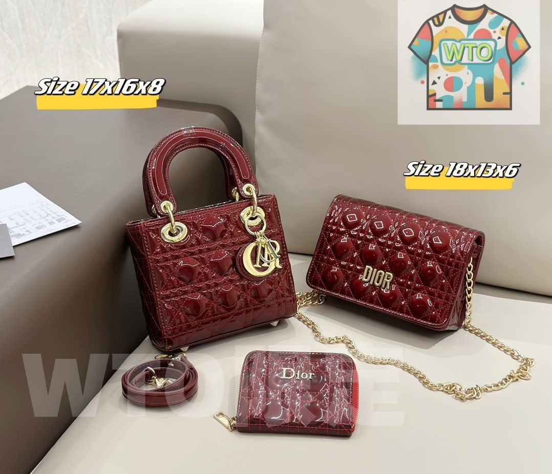 バッグと財布類 で今の在庫は