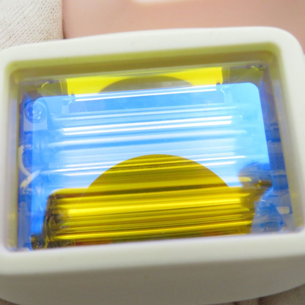 フラッシュ式脱毛器 美容家電