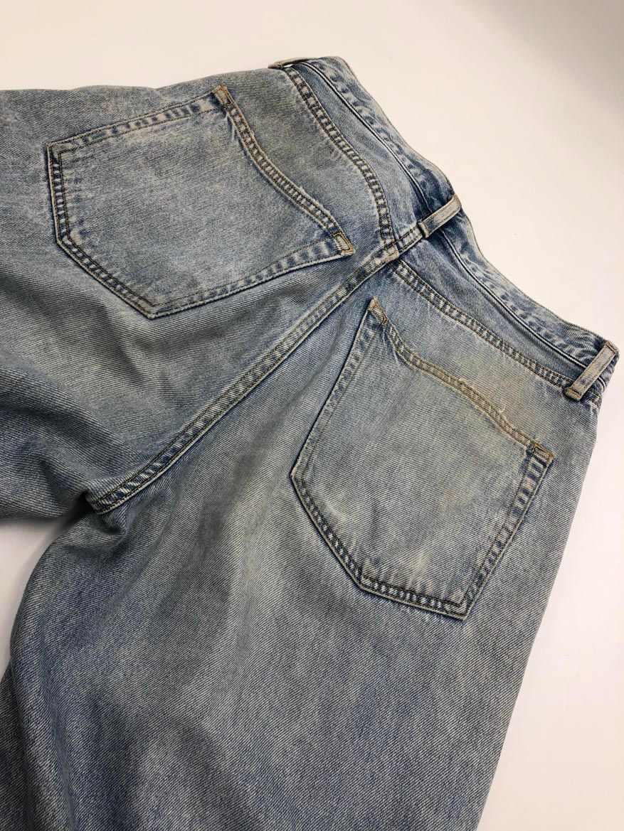 ボタンフライ ラインカーブ