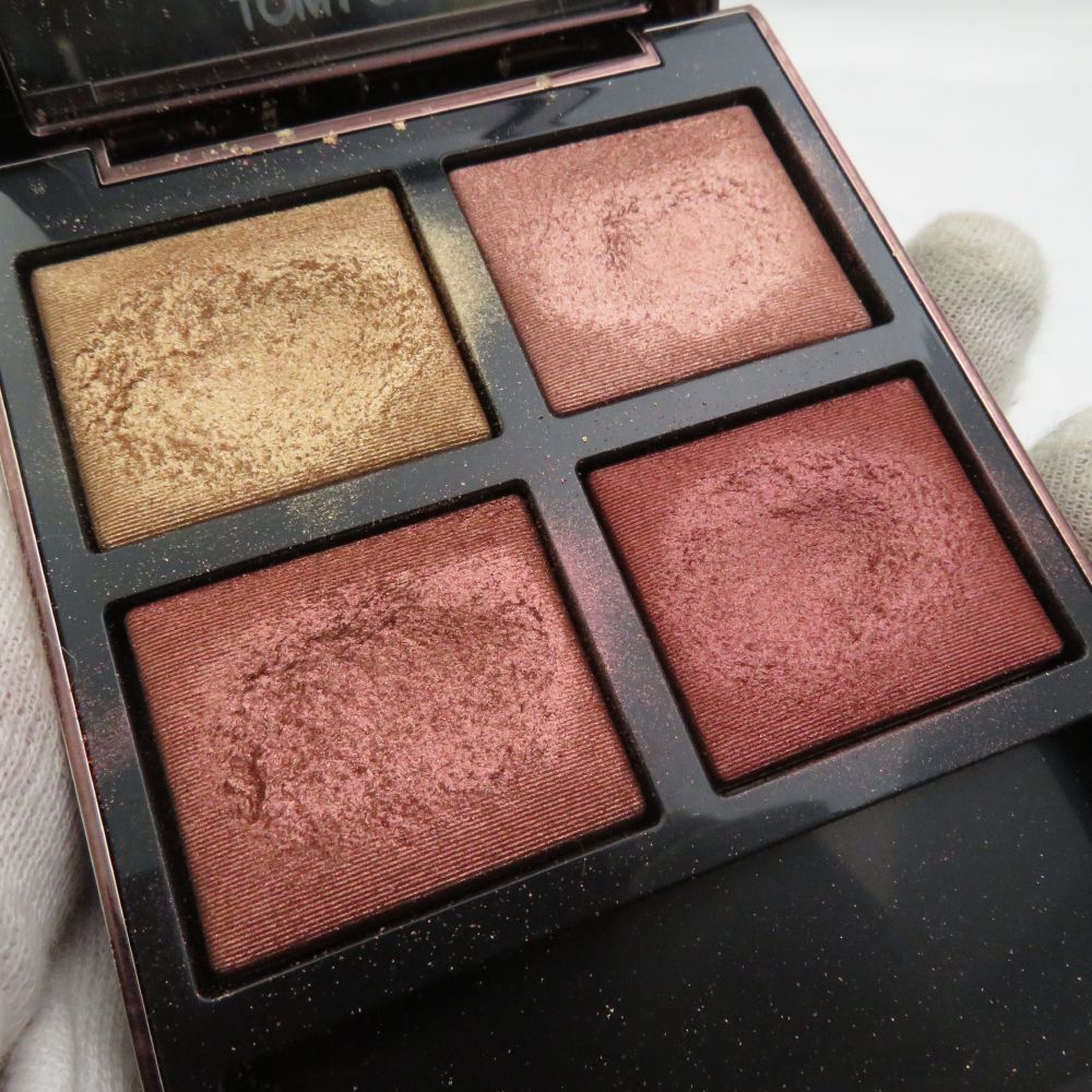 美品 TOMFORD トムフォード アイカラークォード アイシャドウ 40A