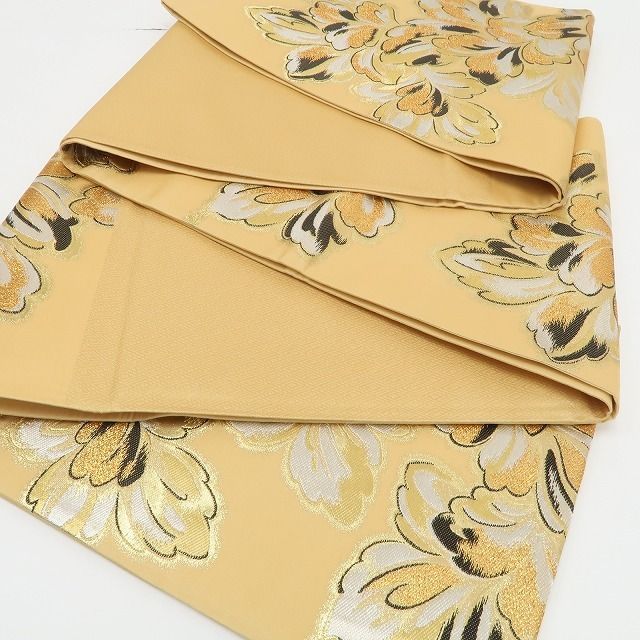 金色に咲き誇る晴れの日の華 袋帯