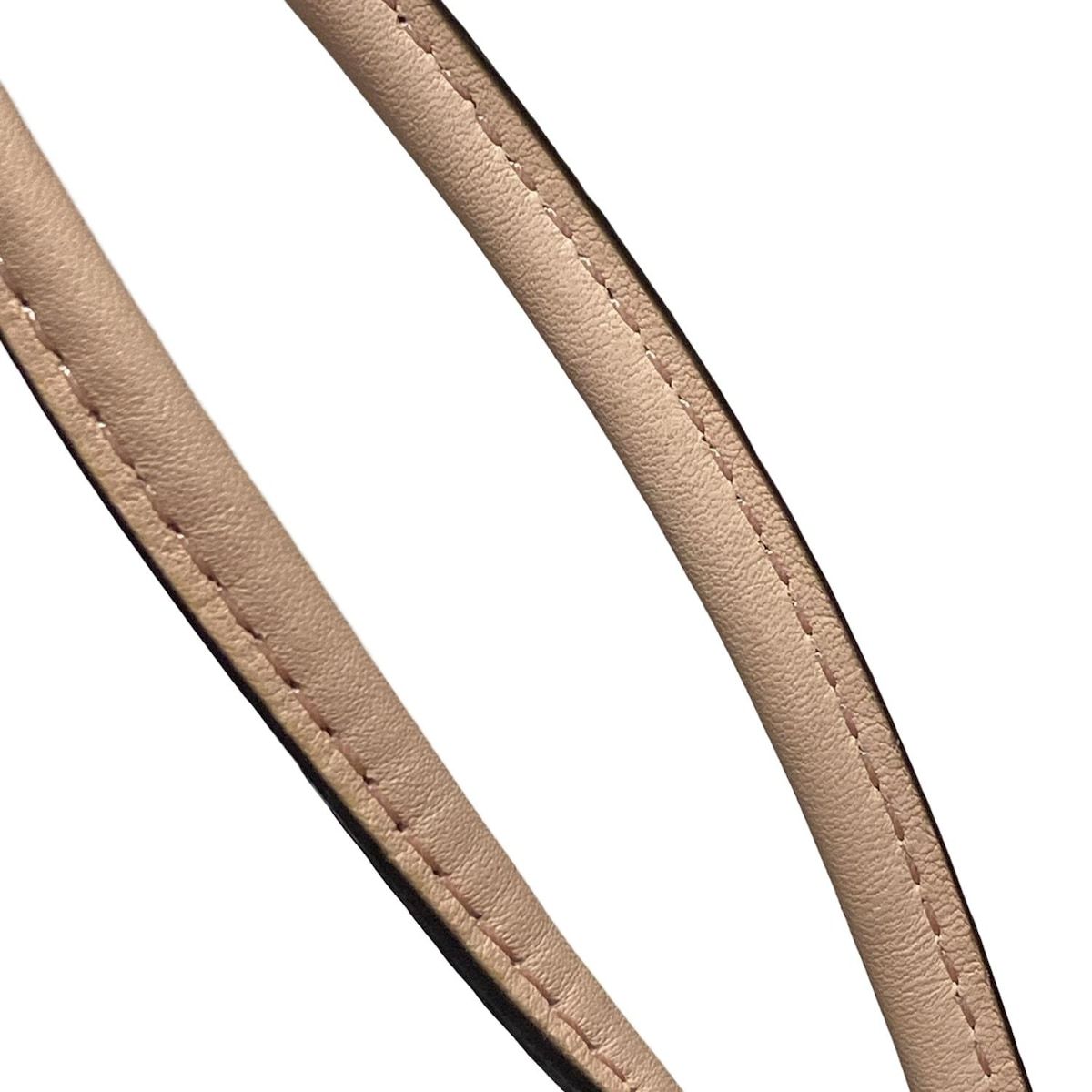 ショルダーバッグ