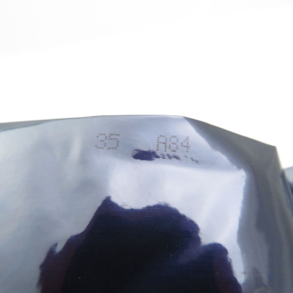 ファンデーション