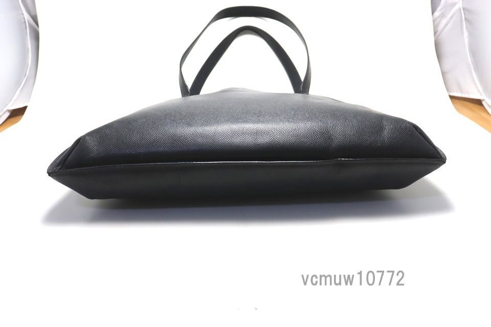 レザー ショルダーバッグ