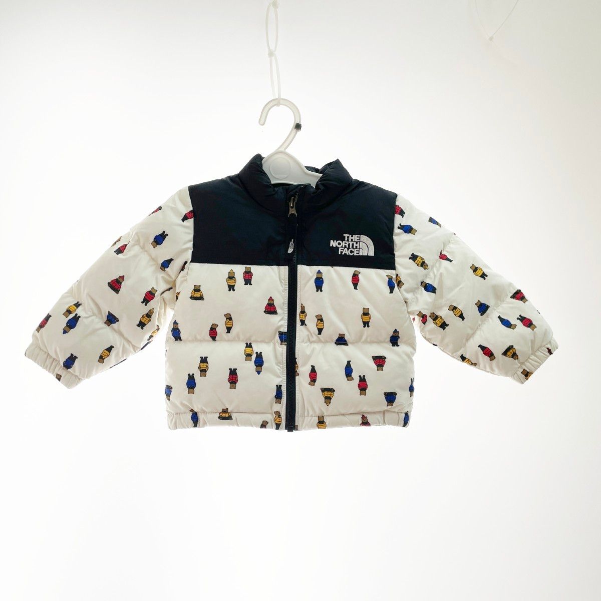 〇〇THE NORTH FACE ザノースフェイス キッズ Baby Nuptse Jacket ヌプシジャケット ベア総柄 サイズ6-12 M 白×黒